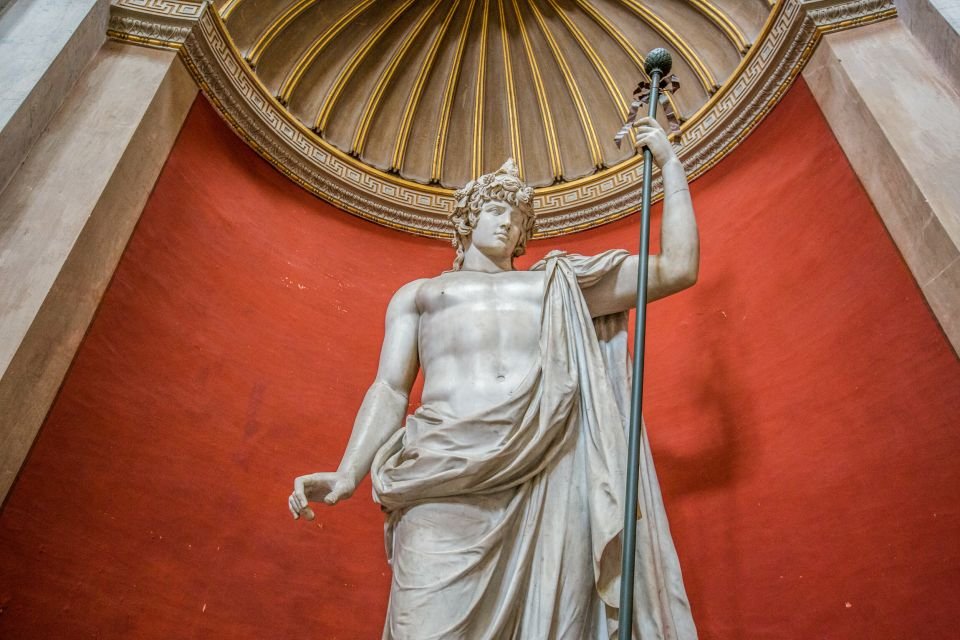 Statue of Antínoo Braschi